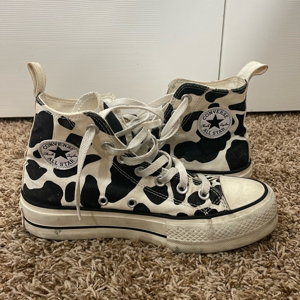 Cowprint Platform Converse!